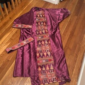 2 peice thobe dress brand new open abaya with dress peice underneath